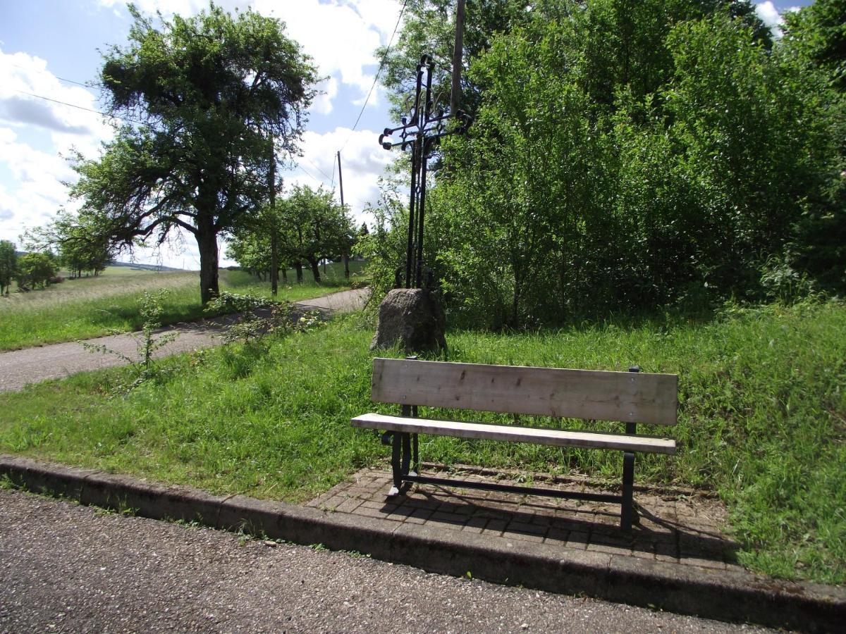 Gite "Vue Sur La Frontiere" Heining-les-Bouzonville Eksteriør billede